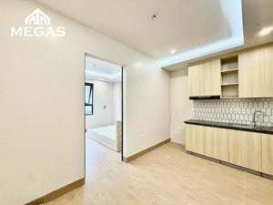 cho thuê căn hộ 1n1k cửa sổ thoáng mát ngay trung tâm cầu giấy