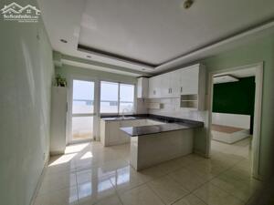 Bán căn hộ Tân Hương Tower 1PN - 1WC với diện tích 50m2, giá bán 1.850 tỷ, pháp lý rõ ràng.