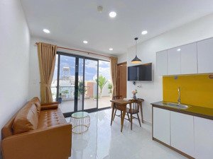 penthouse cực hiếm bình thạnh 1pn ban công thang máy bảo vệ