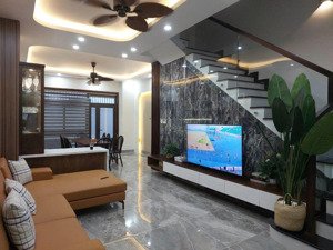 cho thuê nhà dài hạn đầy đủ nội thất 4pn 5wc la vida residences vũng tàu
