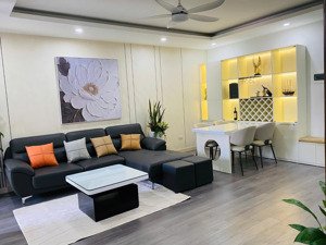 em bình bql có 10 quỹ căn hộ: 90m2, 93m2, 98m2, giá tốt nhất chủ gửi em ạ