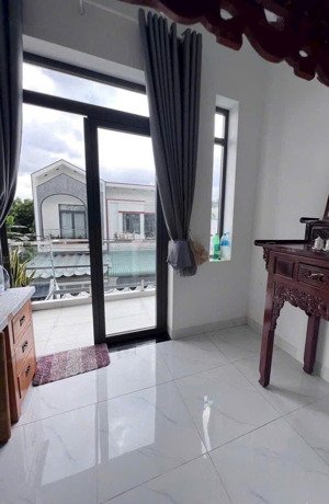 bán nr 75m2, 3pn, 2wc tại phú mỹ, thủ dầu một, 3,2 tỷ mặt tiền nhựa 5m thông gần biệt thự to đùng