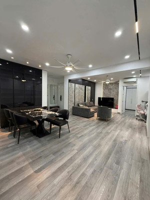 bán căn hộ chung cư đẹp tại vimeco ii - nguyễn chánh, 11,55 tỷ, 136m2