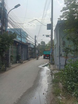 bán lô góc rẻ nhất phú hòa. 100m2 thổ cư 100%