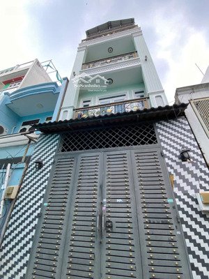 nhà hẻm đường khuông việt, 6m x 10m, 1 trệt lửng 2 lầu sân thượng