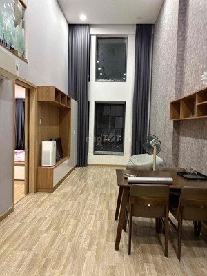 bán la astoria q2 căn 3phòng 3nvs giá 4tỷ5 bao thuế phí