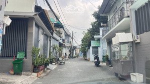 nhà mặt tiền đường số lê văn việt, hiệp phú, quận 9. 106 m2 giá 6.5 tỷ tl