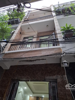 nhà mới xây dọn vào ngay! 3 tầng, 4 phòng ngủ, thiết kế hiện đại, đường mễ cốc quận 8