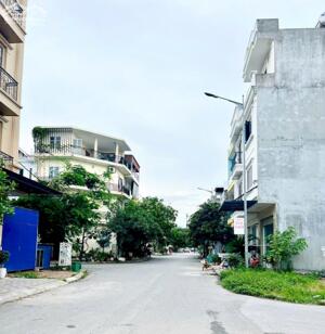 Bán lô 97m khu đấu giá KIến Thiết, Sở Dầu, Hồng Bàng giá chỉ 55tr/m LH 0979087664.