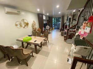 bán biệt thự liền kề vinhomes thăng long, 22,5 tỷ, 90m2, giá tốt, sổ đỏ chính chủ