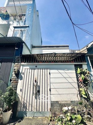 bán nhà hẻm 4m gần emart - gò vấp - nhà 2tầng 4x13 - giá tốt