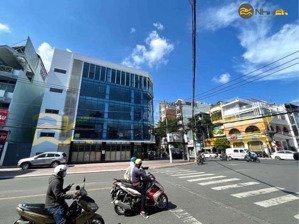 bán nhà 2 mt vip hoàng việt, p4, tân bình - 4,5x20 - 6 tầng + thang máy. hđt: 70tr/th- giá: 33 tỷ