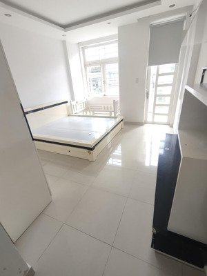 bán nhà 3 lầu 70m2 đường tám danh p4 q8