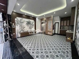 bán nhà lô góc 2 mặt ngõ long biên 6 tầng thang máy, ô tô vào nhà giá 10.4 tỷ (đã hạ 500 triệu)