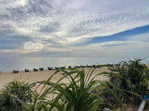 chính chủ bán đất mặt biển nam hội an - giá siêu tốt. lhcc: ms hà