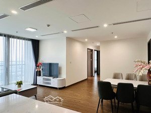 chính chủ gửi bán gấp căn 3pn tại dự án vinhomes west point, nhà đẹp, giá cực tốt lh: 0976,044.926