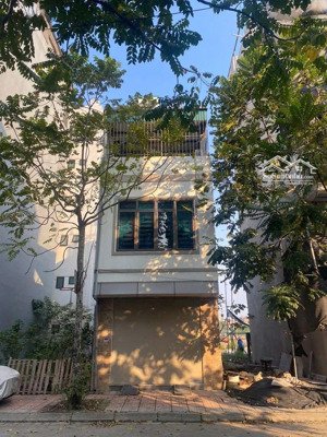 bán nhà 3 tầng tđc ngọc thuỵ 50m giá nhỉnh 20tỷ chủ xác định bán đất tặng nhà 3 tầng