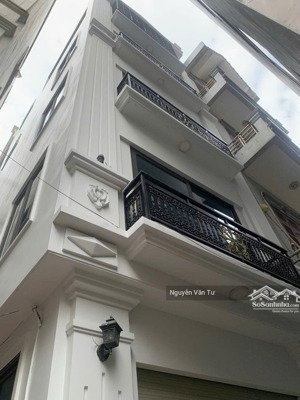 bán nhà căn góc ngay kđt ngô thì nhậm đường quang trung hà đông ô tô cách đúng 15m giá nhỉnh 8 tỷ