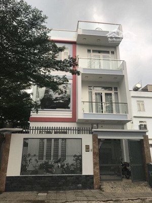 nhà mtkd vị trí đẹp nhất khu tên lửa vip gần siêu thị nhật, 6x20m, 3.5 tấm, sổ hồng đầy đủ