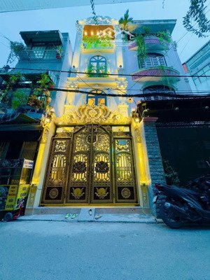 nhà mới 4 tầng hẻm xe hơi thăng long , phường 4, tân bình. khu sân bay .dt 3,6 x 12m.