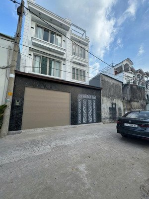 bán nhà 3 lầu đường 48 hẻm thông 2 xe tải né nhau ngang 8m, phường hiệp bình chánh, thủ đức