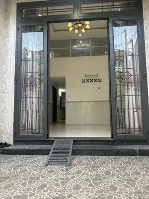 tân bình nhà góc 2 mặt hẻm xe hơi ngủ nhà giá nhỉnh 5 tỷ