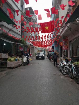 bán đất ngọc lâm 475m2, giá 61 tỷ, phù hợp xây căn hộ dịch vụ dòng tiền