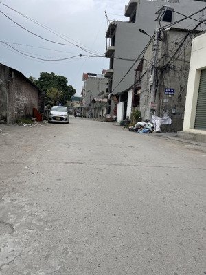 bán đất bầu - thiên lộc (kim chung cũ) - 20m ra bìa làng. giá chỉ có 65 triệu/m²