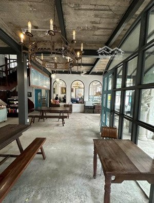 cho thuê biệt thự sân vườn 24/6a phạm ngọc thạch quận 3 ngang 10m