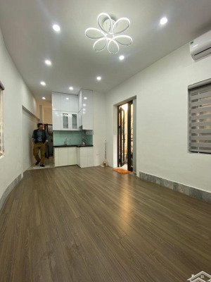 bán nhà tt hoàn kiếm - 5t - mặt tiền 10m cực rộng