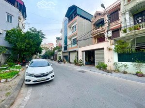 phân lô, 3 ô tô tránh, kd, phố tư đình, cổ linh, long biên, dt 260m2, 4 t, mt 7.8 m, giá 42 tỷ 9