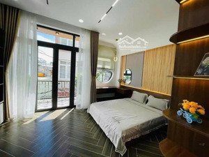 nhà đẹp , đường trương đăng quế , p3/gò vấp . dt 73,5m2( 5m x 14,7m) giá 3.680 tỷ. gần cv gia định