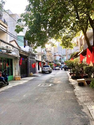 đinh bộ lĩnh bình thạnh 84m2 dòng tiền 15 triệu giá 8 tỷ