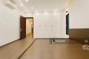 bán nhà mặt tiền trần hữu trang - p.11 - gần nguyễn văn trỗi - 5 tầng - hầm - thang máy - 17.7 tỷ