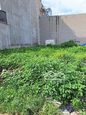 đất mặt tiền thạnh lộc 27 - gần cầu vượt ngã tư ga - 100m2 full thổ cư - 6,2 tỷ