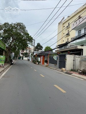 siêu phẩm còn sót lại, 51m(4*13), 2 tầng, xe hơi đỗ cửa, đường 24 linh đông, thủ đức, giá 5,3 tỷ.