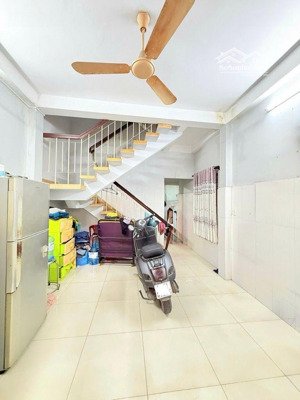 siêu phẩm cực hiếm phú nhuận - hồ văn huê - trần khắc chân - gần mặt tiền - 4 tầng - 5pn - 6.3 tỷ.