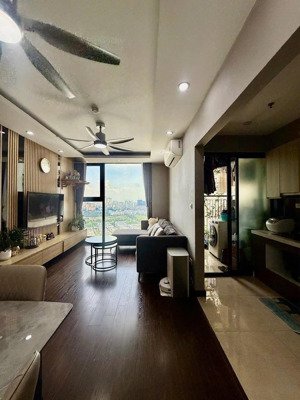 bán căn hộ 68m2 tại goldsilk complex, 5,4 tỷ 2 ngủ bc đông nam