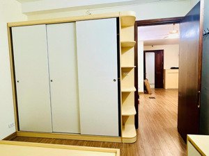 bán căn hộ chung cư tòa south building kđt pháp vân dt 61m2 sổ đỏ 2 p ngủ 2wc, full nội thất