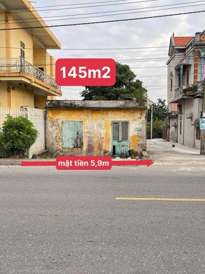 cần vốn bán gấp lô góc 145 full thổ cư mặt đường ql37