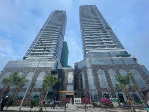 căn studio toà a giá 2tỷ2 nhận nhà luôn , cam kết thuê lại luôn 180tr/năm, chỉ cần vốn 600trieu