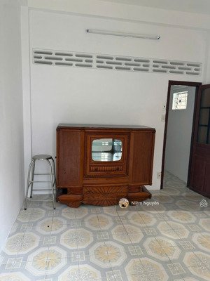 bán nhà 1 trệt 2 lầu hẻm dã tượng cách biển 600m - tt nha trang - khu vực an ninh - giá 6tỷ950tr tl