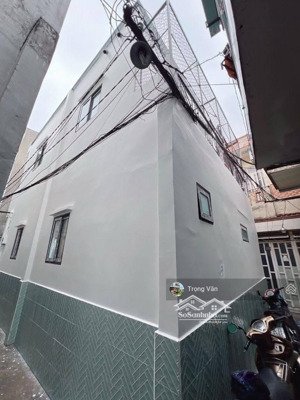 nhà đẹp căn góc 3 mặt - diện tích lớn. chỉ 4,95 tỷ