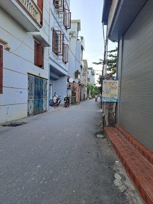 bán đất 68m2, mt 4,5 m, giá 6,5 tỷ, ô tô cách vài bước chân, đông ba, thượng cát, bắc từ liêm