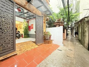 105m2 7 tầng chỉ mấy bước ra phố minh khai, siêu giữ tiền. dòng tiền 120tr/tháng