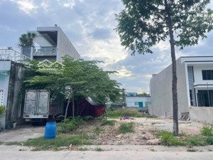 chủ cần tiền bán gấp dãy trọ đường n2, p. mỹ phước, bến cát chỉ 653 triệu cách chợ mỹ phước 1 300m.