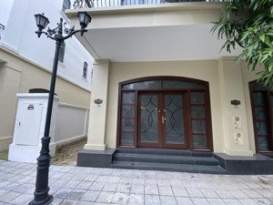 chính chủ gửi bán liền kề 91m2 giá chỉ nhỉnh 11 tỷ