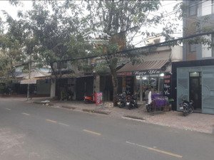 bán gấp nhà mặt tiền kinh doanh đường t6 phường tây thạnh _ (56,8m2) 1 lầu 3phòng ngủ.