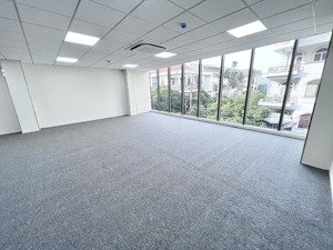 cho thuê gấp văn phòng nguyễn xiển 100m² giá 15 triệu/tháng vào làm ngay