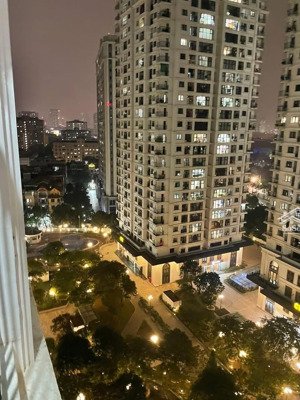 cư dân gửi em diệu anh bán quỹ căn 2pn tại dự án, giá tốt làm việc trực tiếp với chính chủ